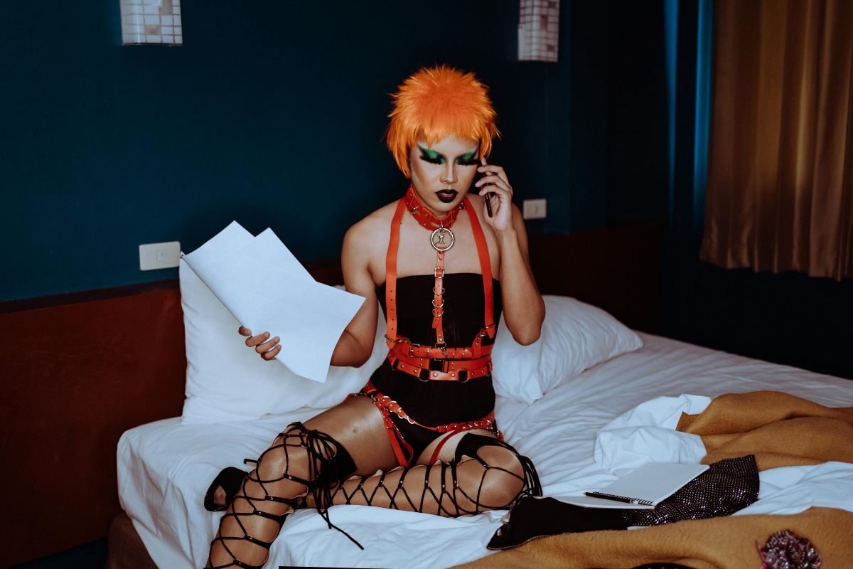 Trampling BDSM : découverte d'une pratique érotique fascinante